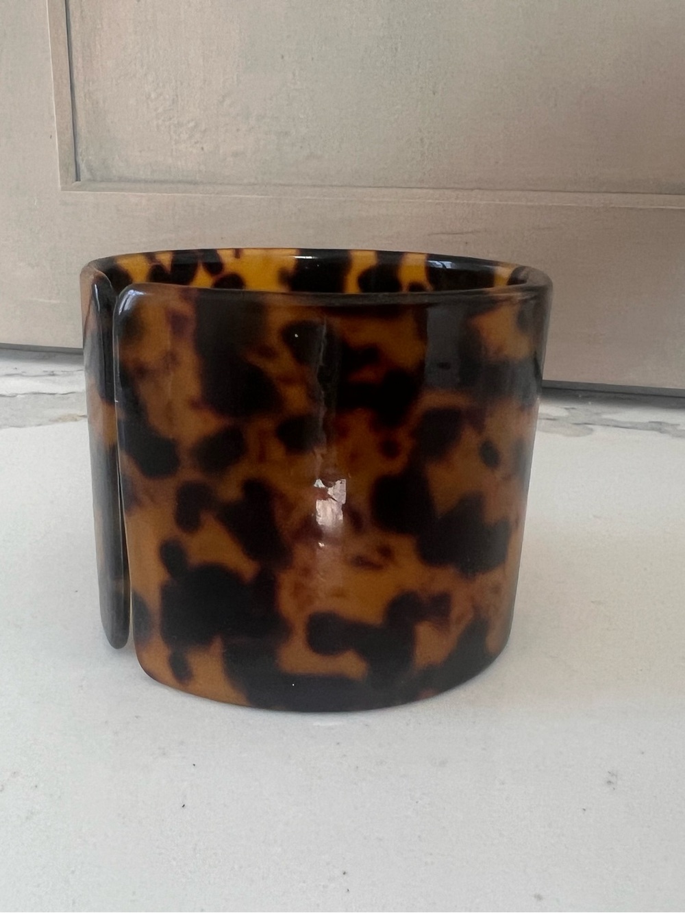 Tortoiseshell Resin Cuff Bracelet - Brown Pattern